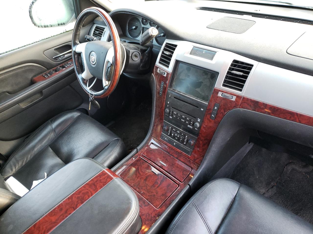 Photo 9 from auction – 2007 CADILLAC ESCALADE E with VIN 1GYFK66857R246370