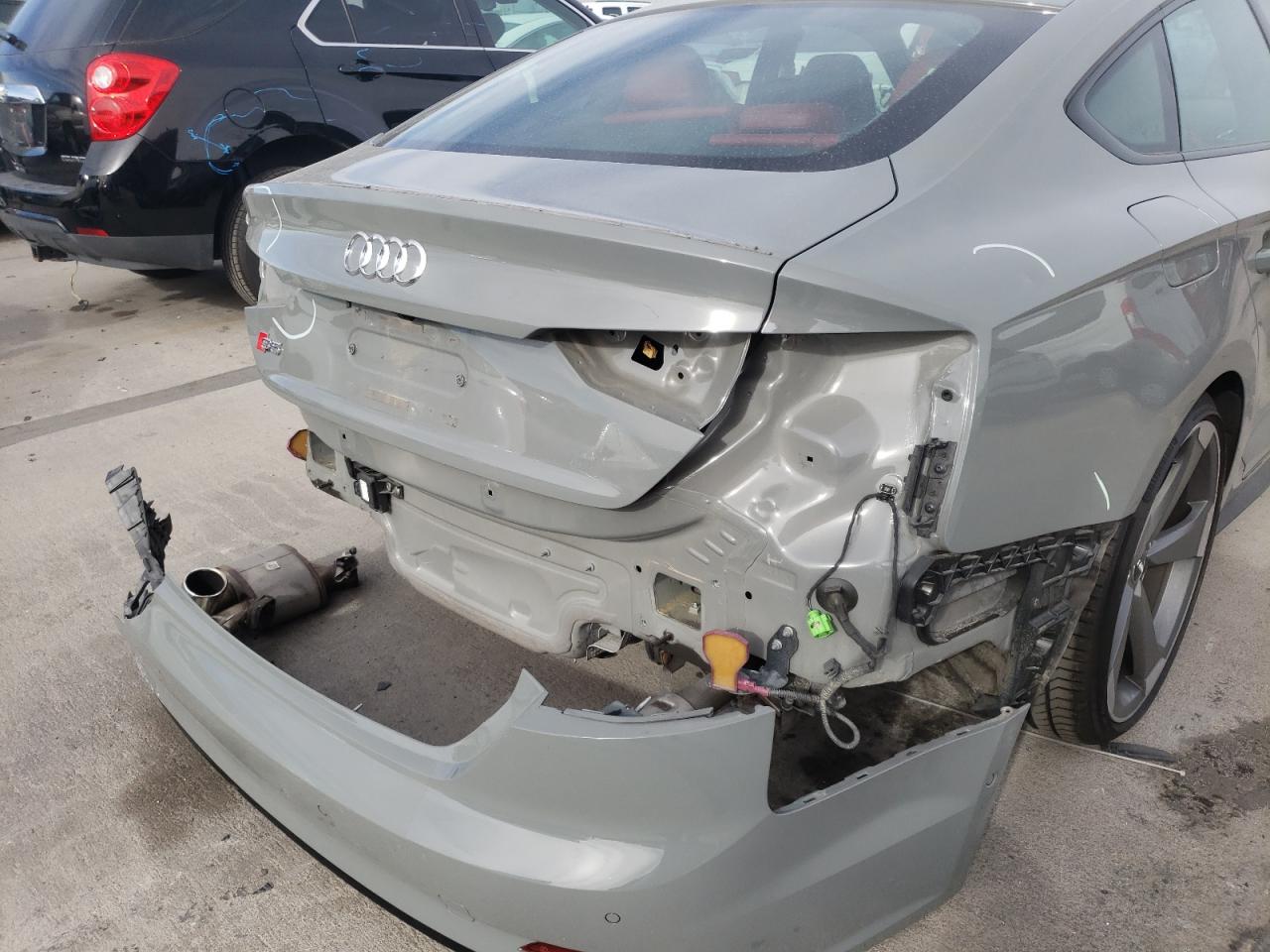 Photo 9 from auction – 2019 AUDI S5 PRESTIG with VIN WAUC4CF53KA001076