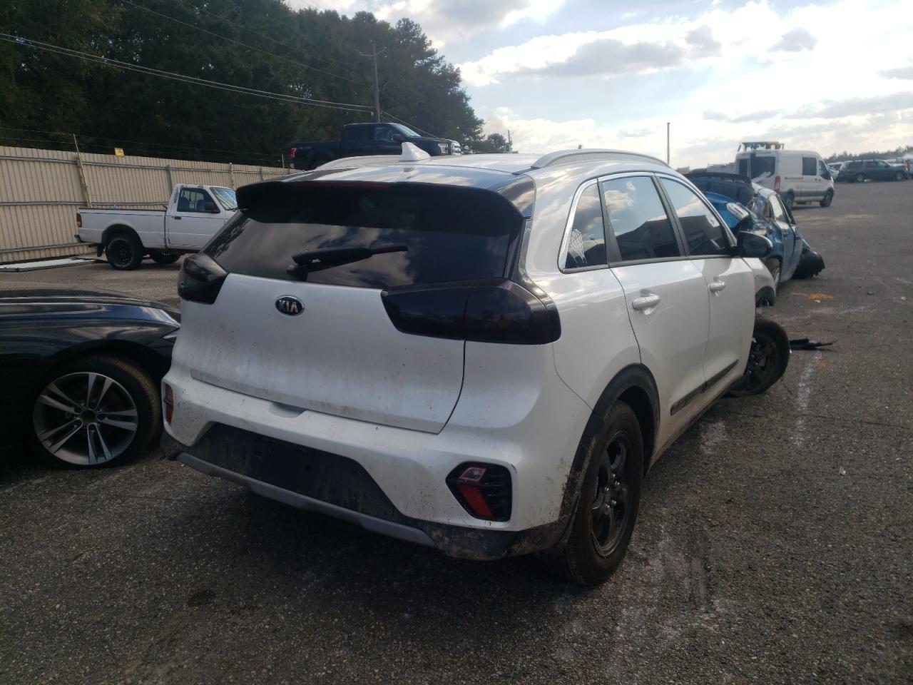 Photo 4 from auction – 2021 KIA NIRO LX with VIN KNDCB3LC6M5489074