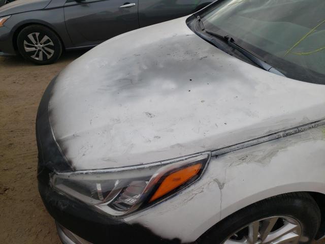 Photo 9 from auction – 2015 HYUNDAI SONATA SE with VIN 5NPE24AF7FH012992