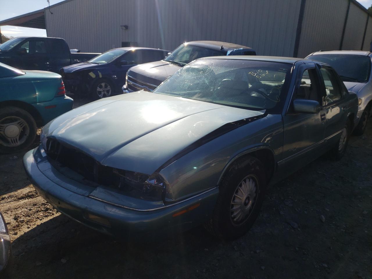 Photo 2 from auction – 1996 BUICK REGAL CUST with VIN 2G4WB52KXT1456219