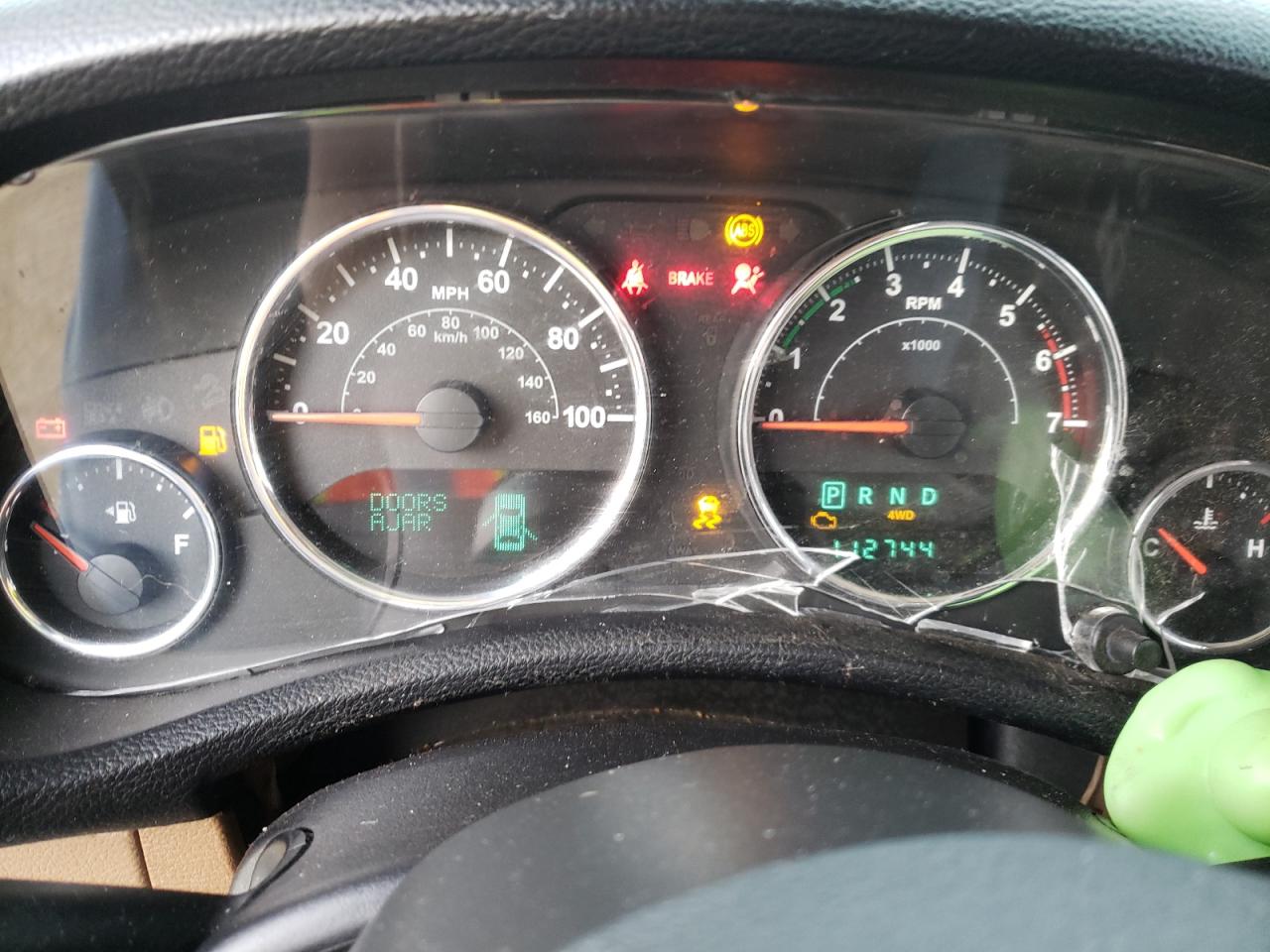 Photo 8 from auction – 2012 JEEP WRANGLER U with VIN 1C4BJWEGXCL183327