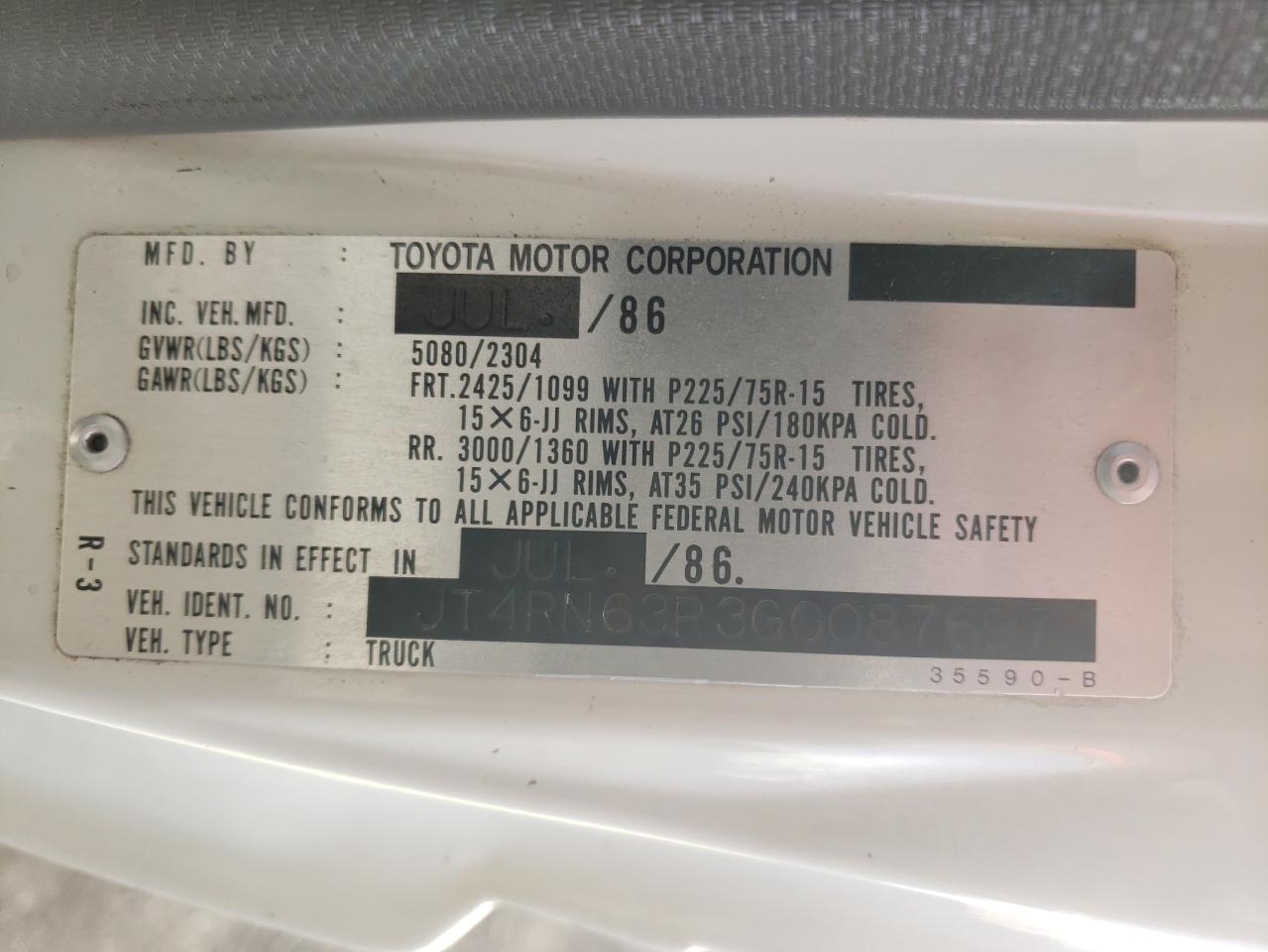 Photo 10 from auction – 1986 TOYOTA PICKUP with VIN JT4RN63R3G0087697