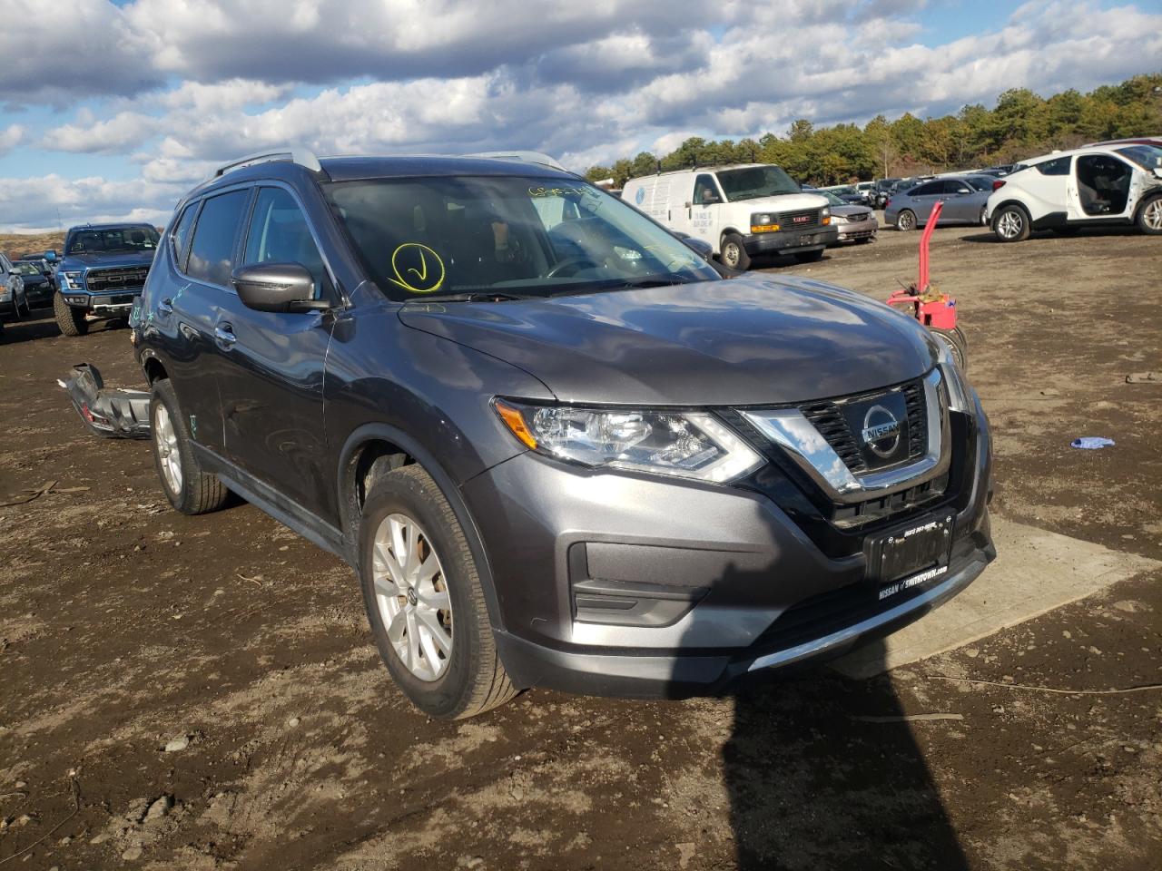 Photo 1 from auction – 2017 NISSAN ROGUE SV with VIN 5N1AT2MVXHC890266