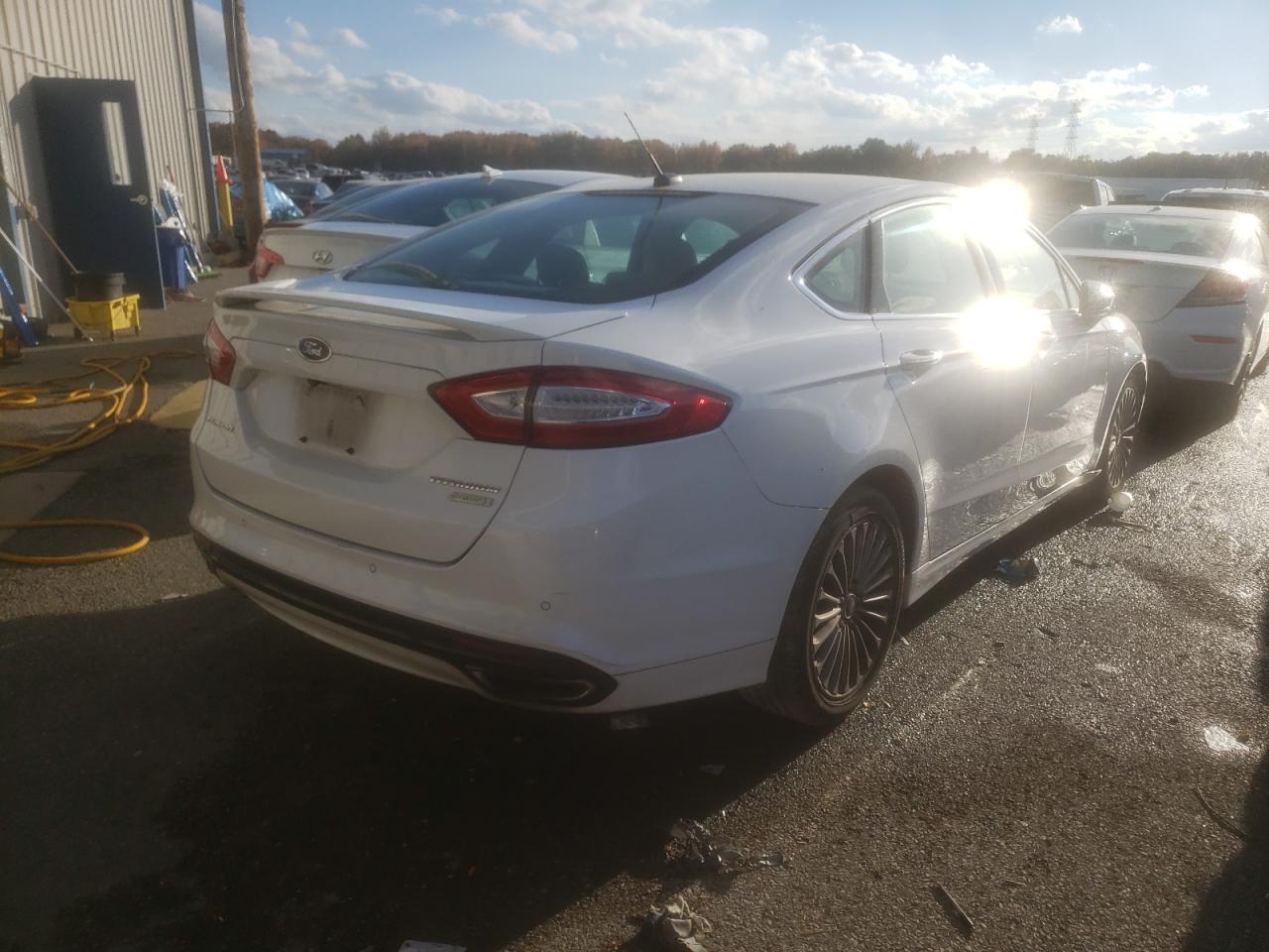 Photo 4 from auction – 2015 FORD FUSION TIT with VIN 3FA6P0K91FR196742