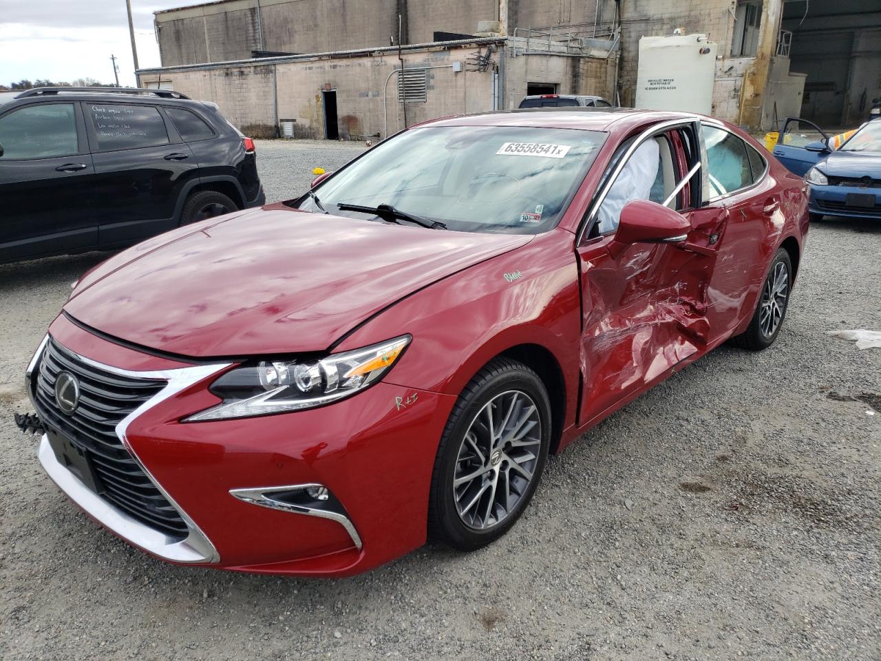Photo 2 from auction – 2017 LEXUS ES 350 with VIN 58ABK1GG0HU065399