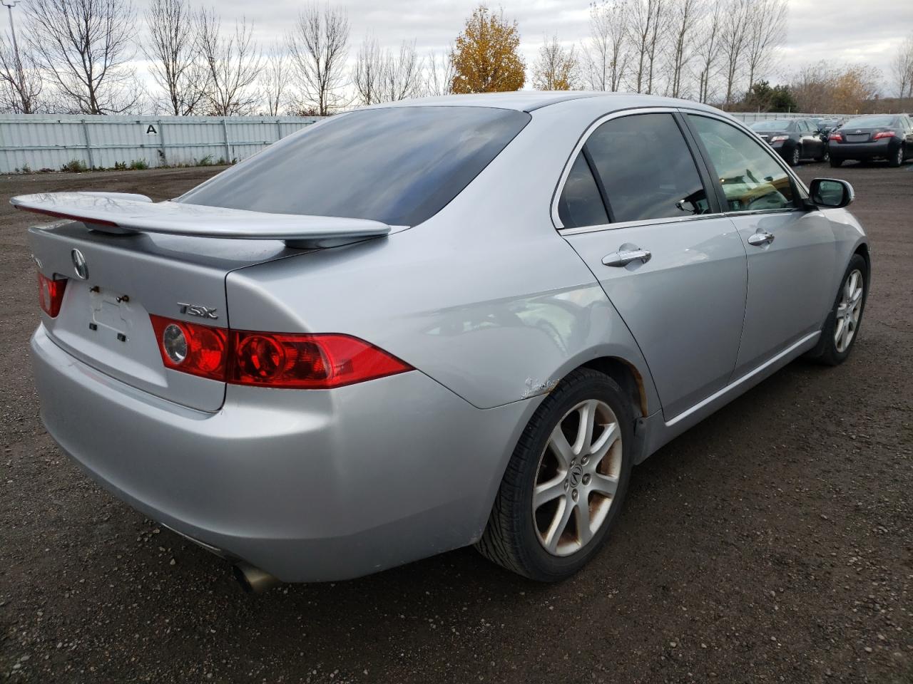 Photo 4 from auction – 2004 ACURA TSX with VIN JH4CL96854C800754