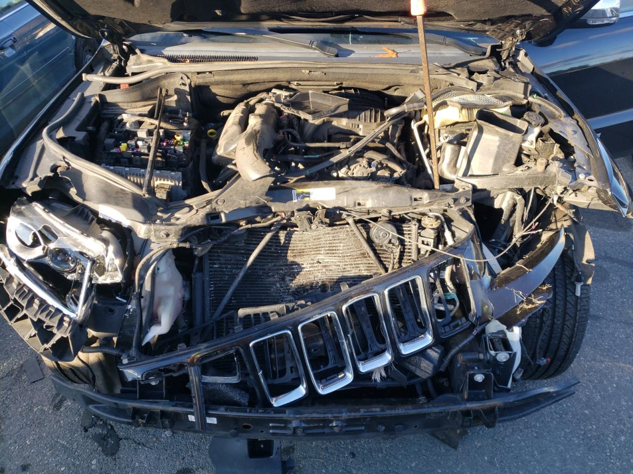 Photo 7 from auction – 2014 JEEP GRAND CHER with VIN 1C4RJFBG9EC497945