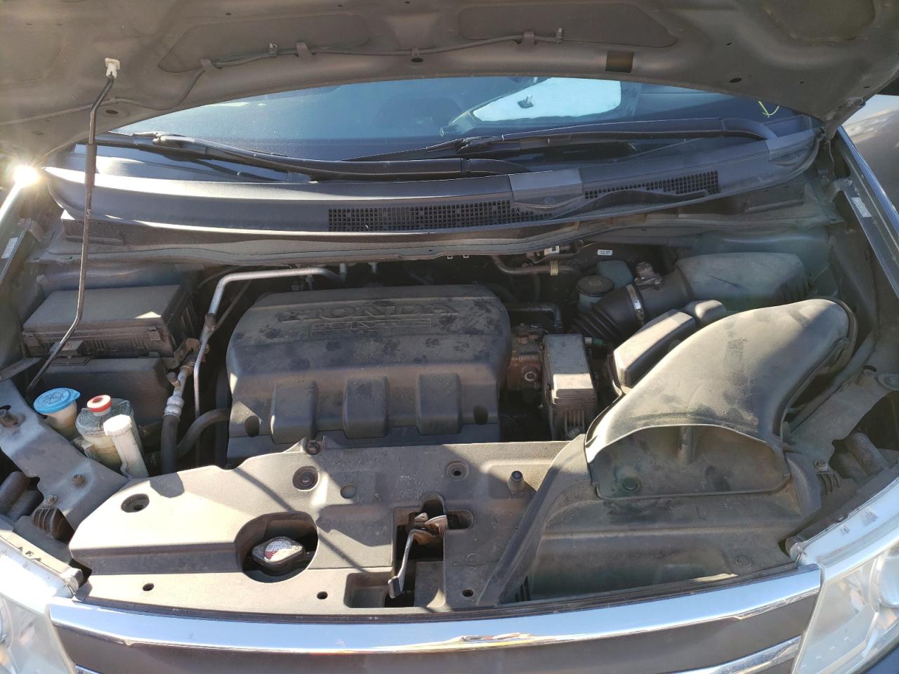 Photo 7 from auction – 2011 HONDA ODYSSEY TO with VIN 5FNRL5H91BB012192