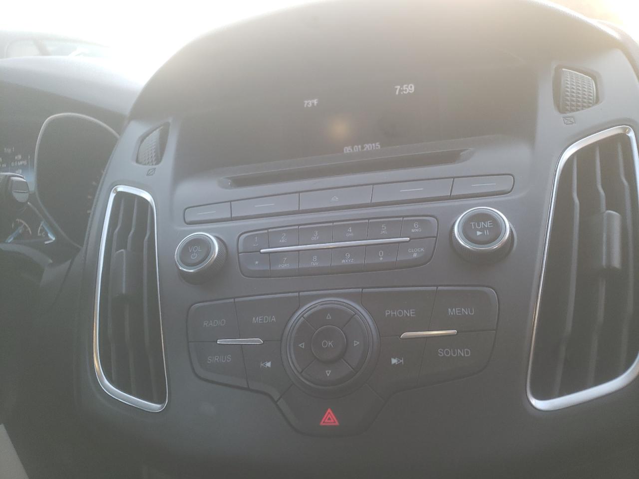 Photo 9 from auction – 2015 FORD FOCUS SE with VIN 1FADP3K23FL302859