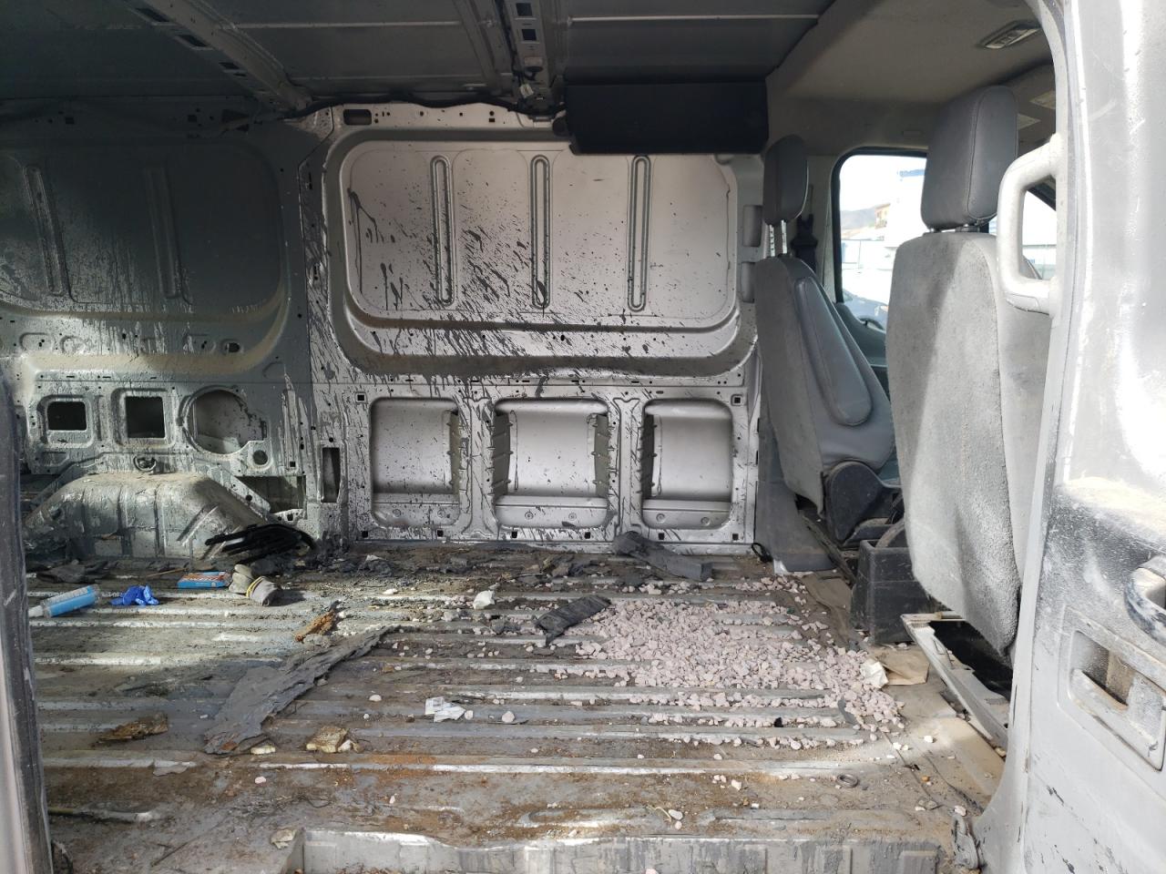 Photo 6 from auction – 2017 FORD TRANSIT T- with VIN 1FTYR1ZM9HKA07985