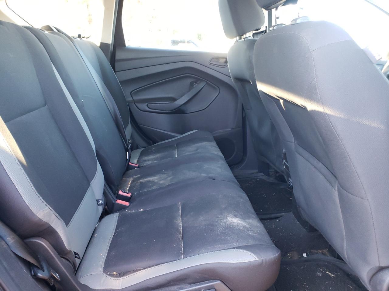 Photo 6 from auction – 2016 FORD ESCAPE S with VIN 1FMCU0F77GUB19393