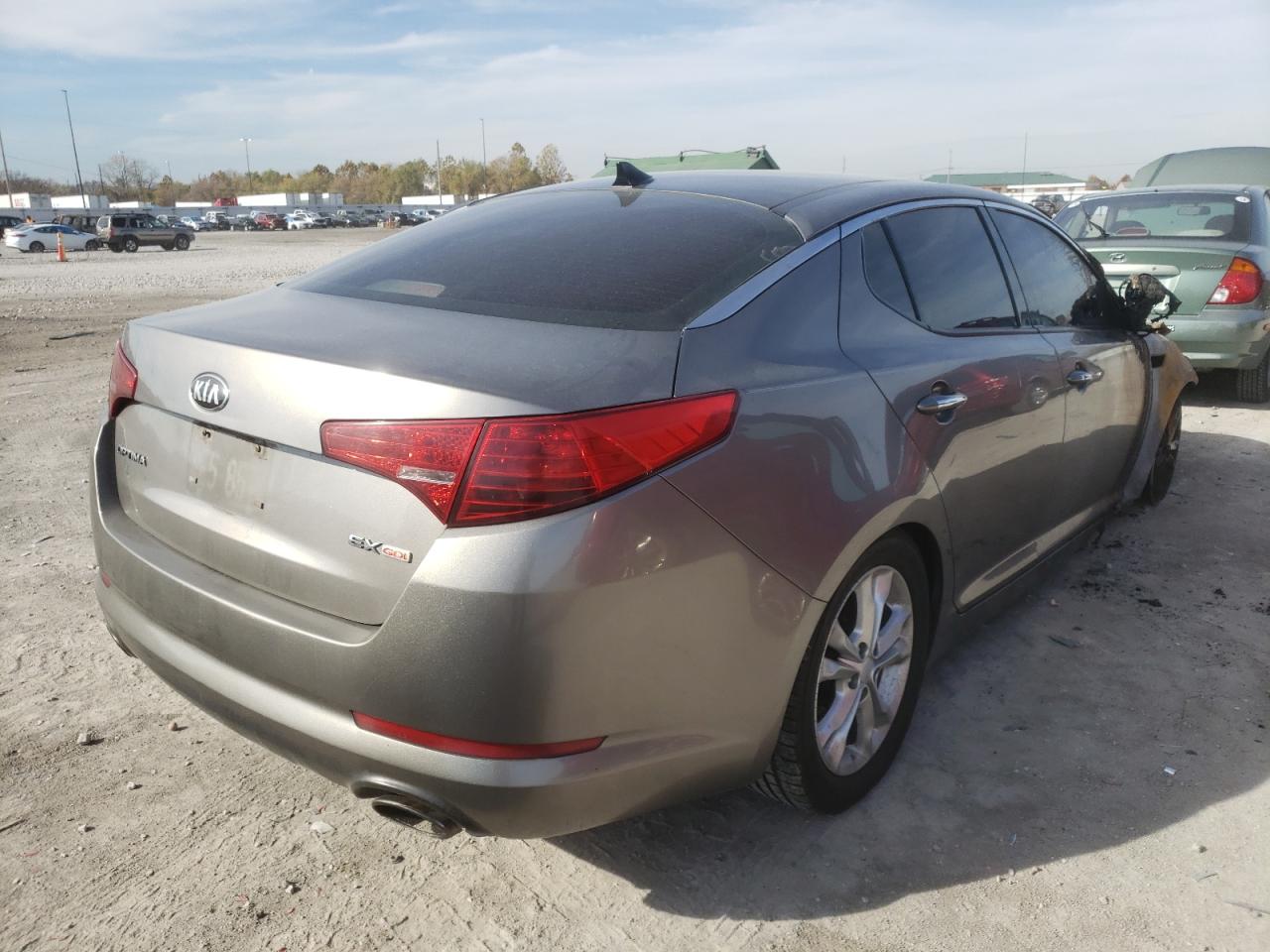 Photo 4 from auction – 2013 KIA OPTIMA EX with VIN 5XXGN4A78DG232675