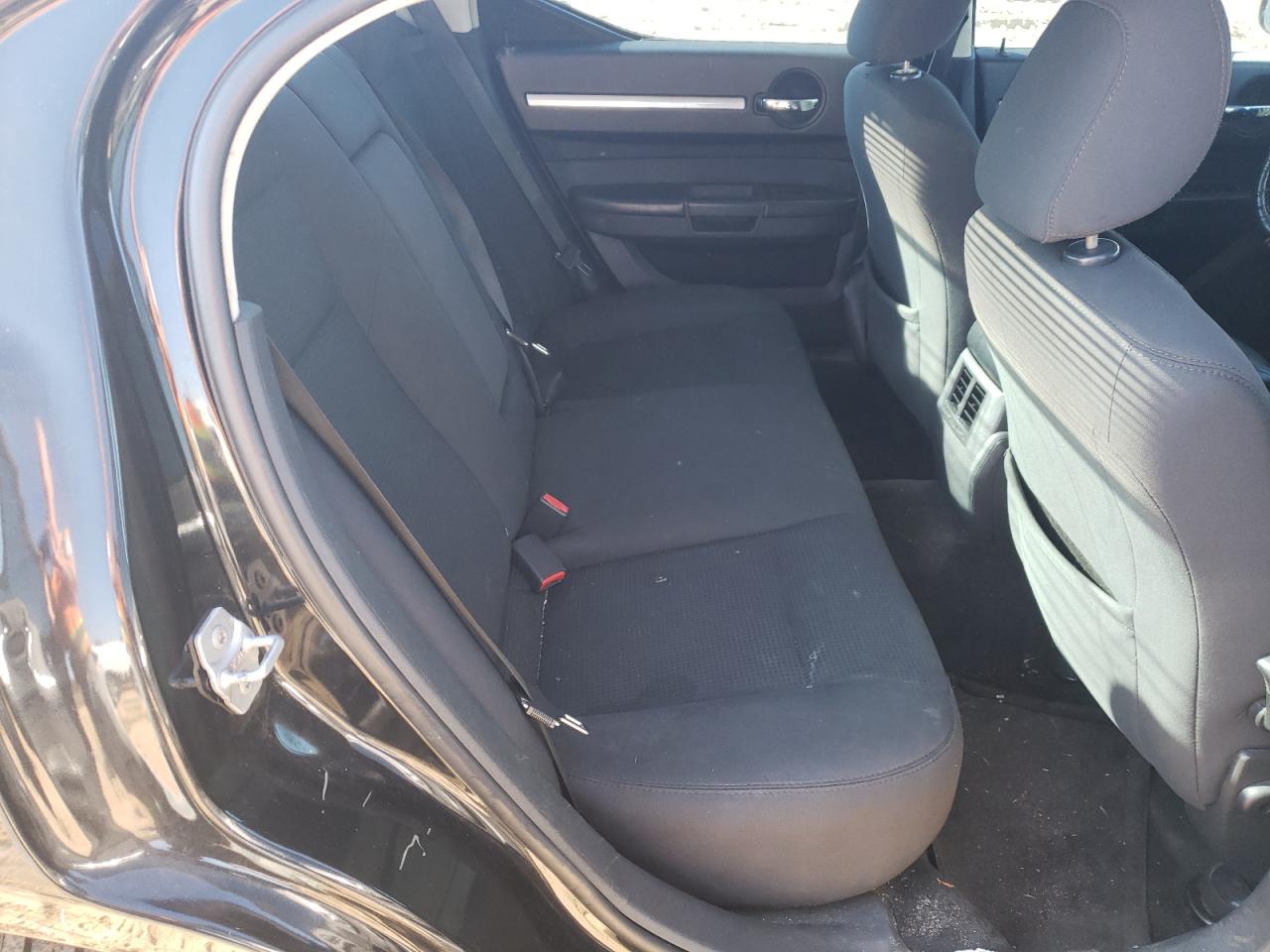 Photo 6 from auction – 2010 DODGE CHARGER SX with VIN 2B3CA3CV3AH277095