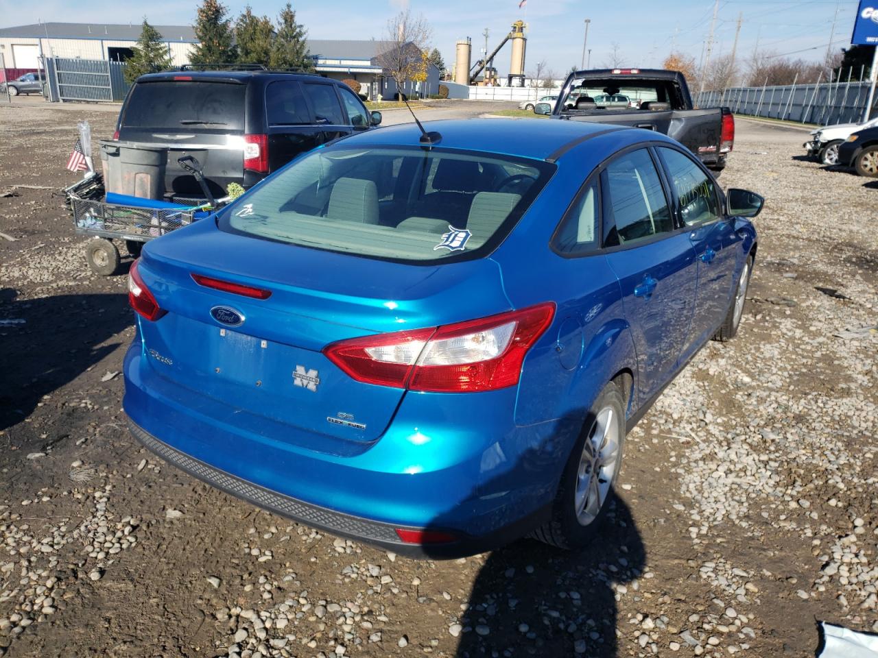 Photo 4 from auction – 2013 FORD FOCUS SE with VIN 1FADP3F23DL144059