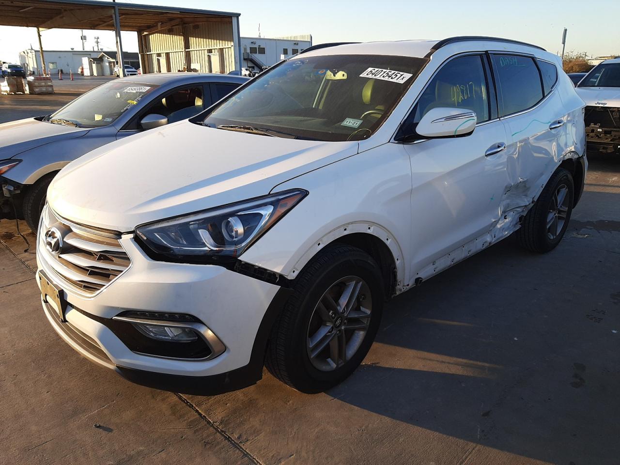 Photo 2 from auction – 2017 HYUNDAI SANTA FE S with VIN 5NMZU3LB5HH035462