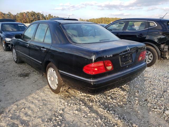 Photo 3 from auction – 1999 MERCEDES-BENZ E 320 with VIN WDBJF65H2XA779165