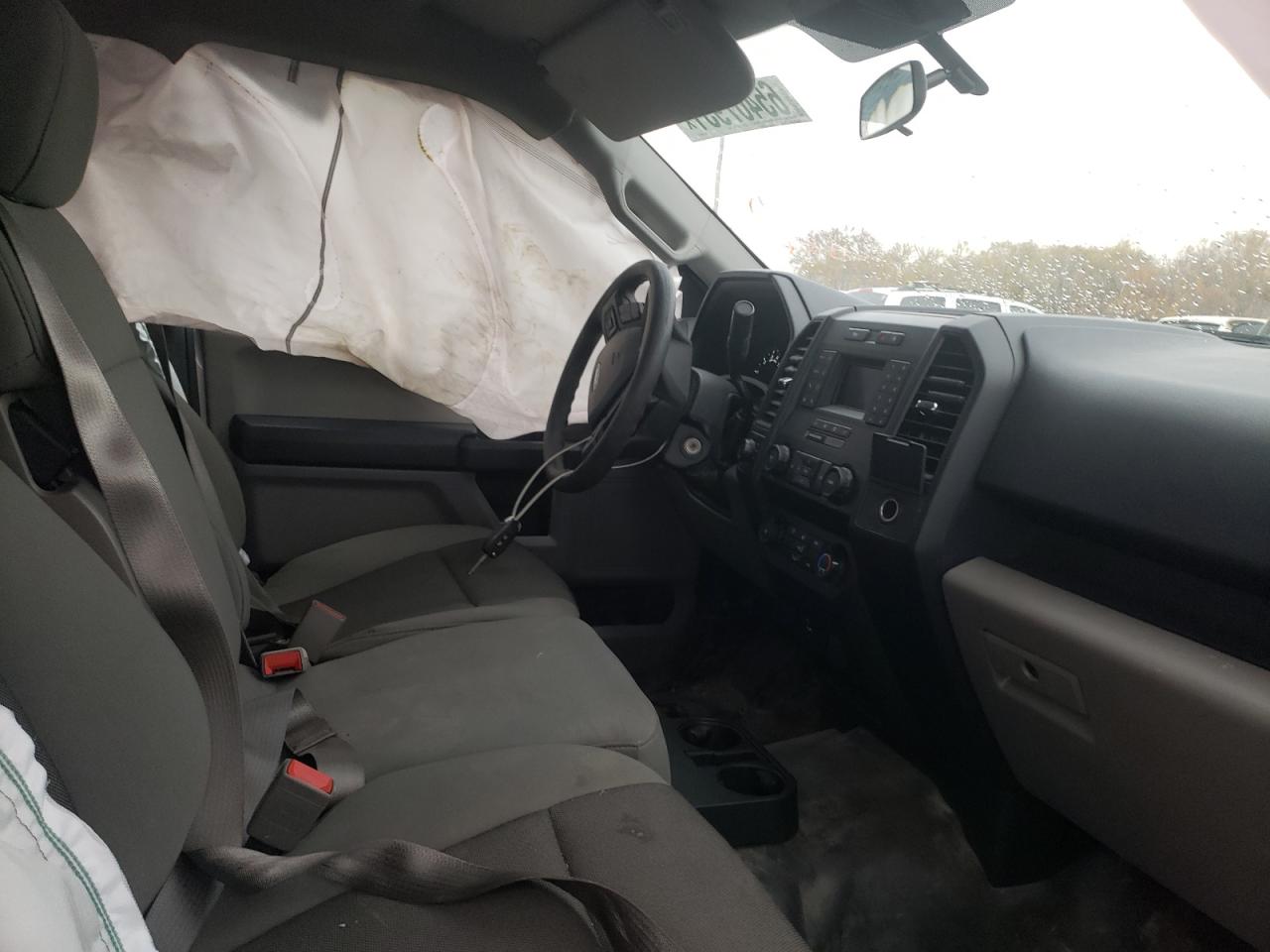 Photo 5 from auction – 2019 FORD F-150 with VIN 1FTEW1E58KKE73389