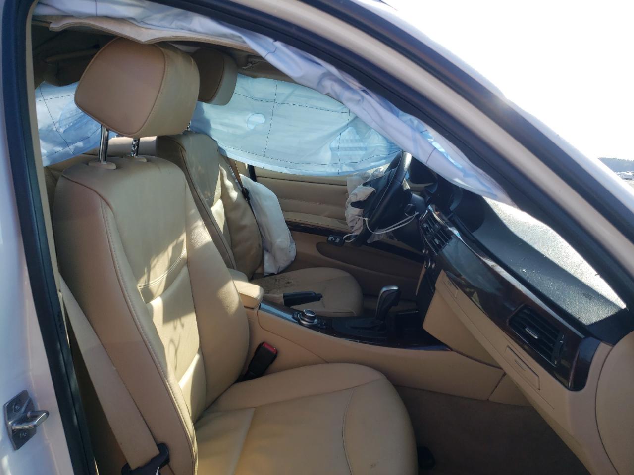 Photo 5 from auction – 2011 BMW 328 I SULE with VIN WBAPH5G53BNM75506