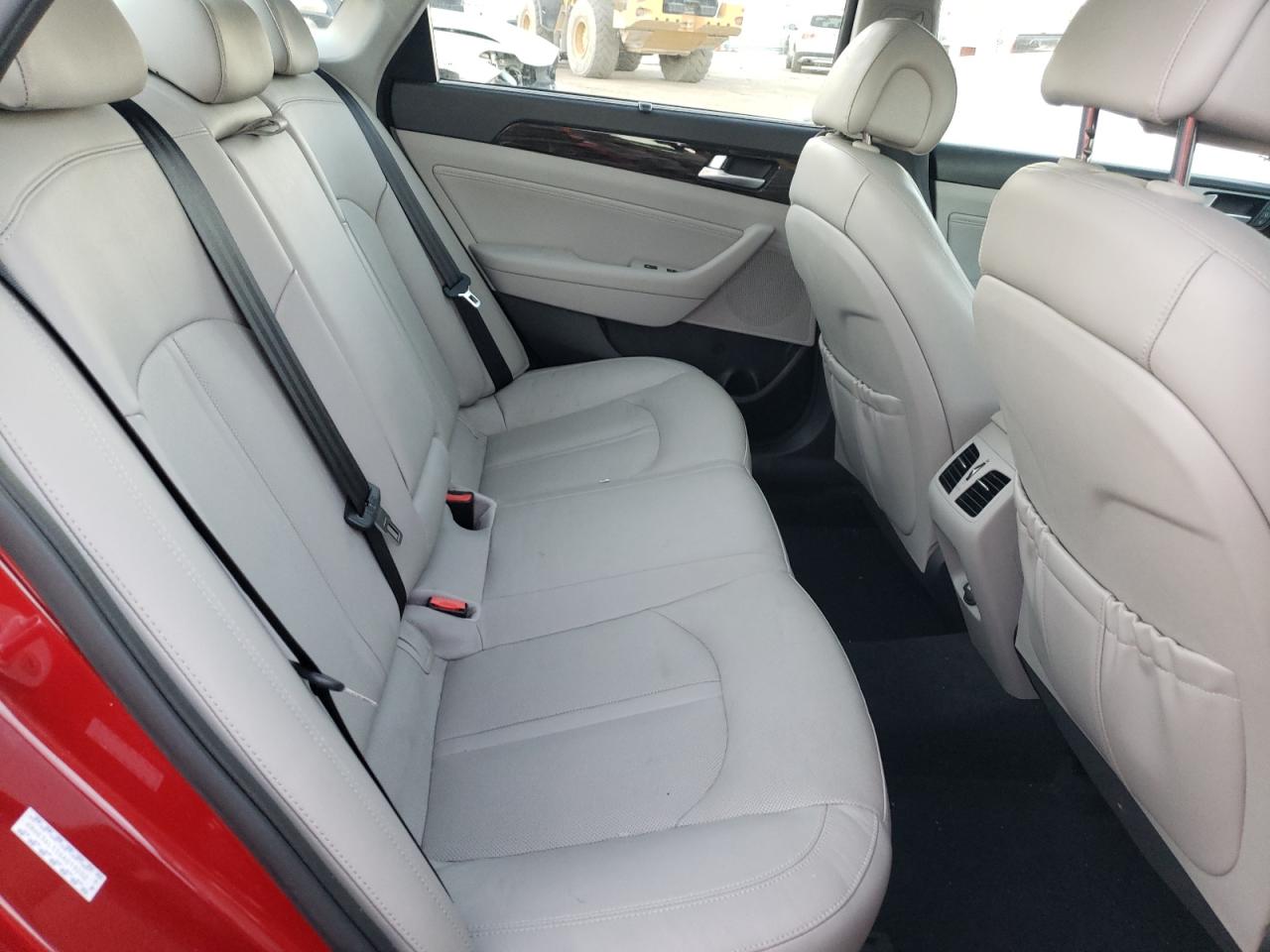 Photo 6 from auction – 2016 HYUNDAI SONATA HYB with VIN KMHE34L15GA019202