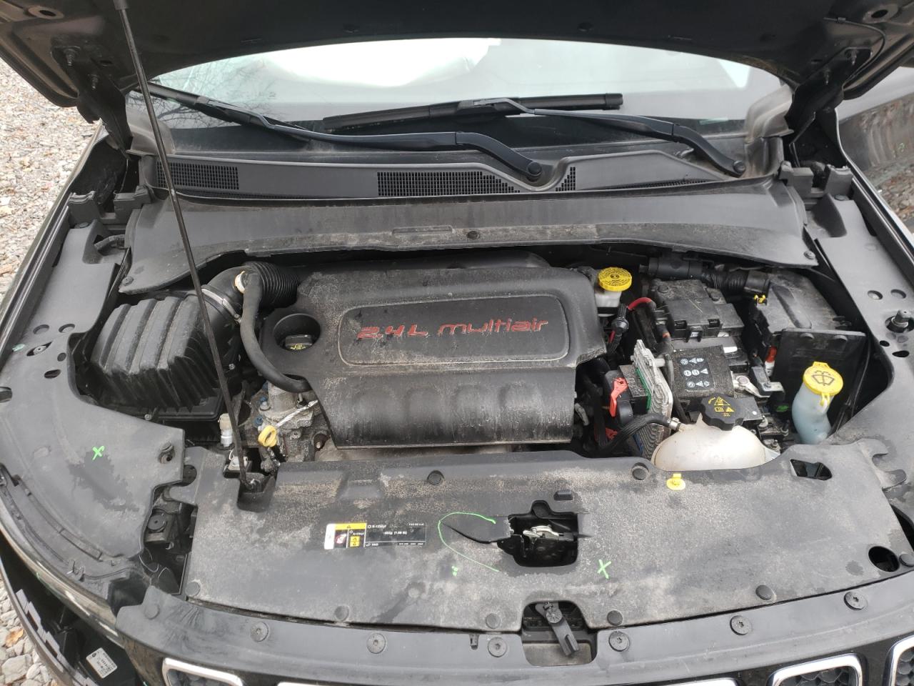 Photo 7 from auction – 2018 JEEP COMPASS LA with VIN 3C4NJDBB5JT328074