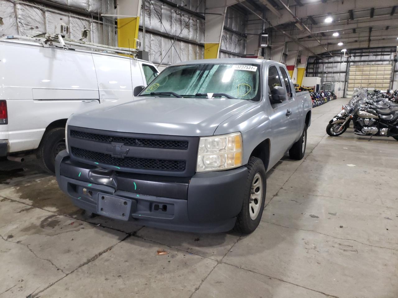 Photo 2 from auction – 2008 CHEVROLET SILVERADO with VIN 1GCEC19078Z223374