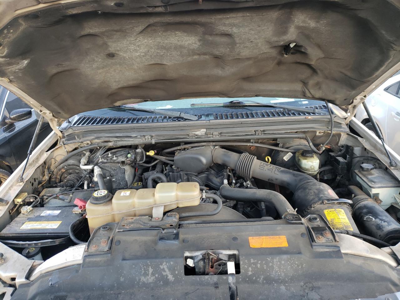 Photo 7 from auction – 2003 FORD F250 SUPER with VIN 3FTNF21L13MB37782
