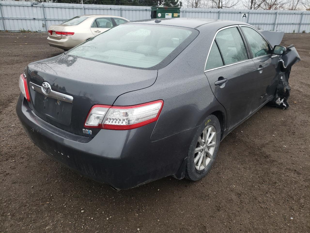 Photo 4 from auction – 2010 TOYOTA CAMRY HYBR with VIN 4T1BB3EK2AU112688