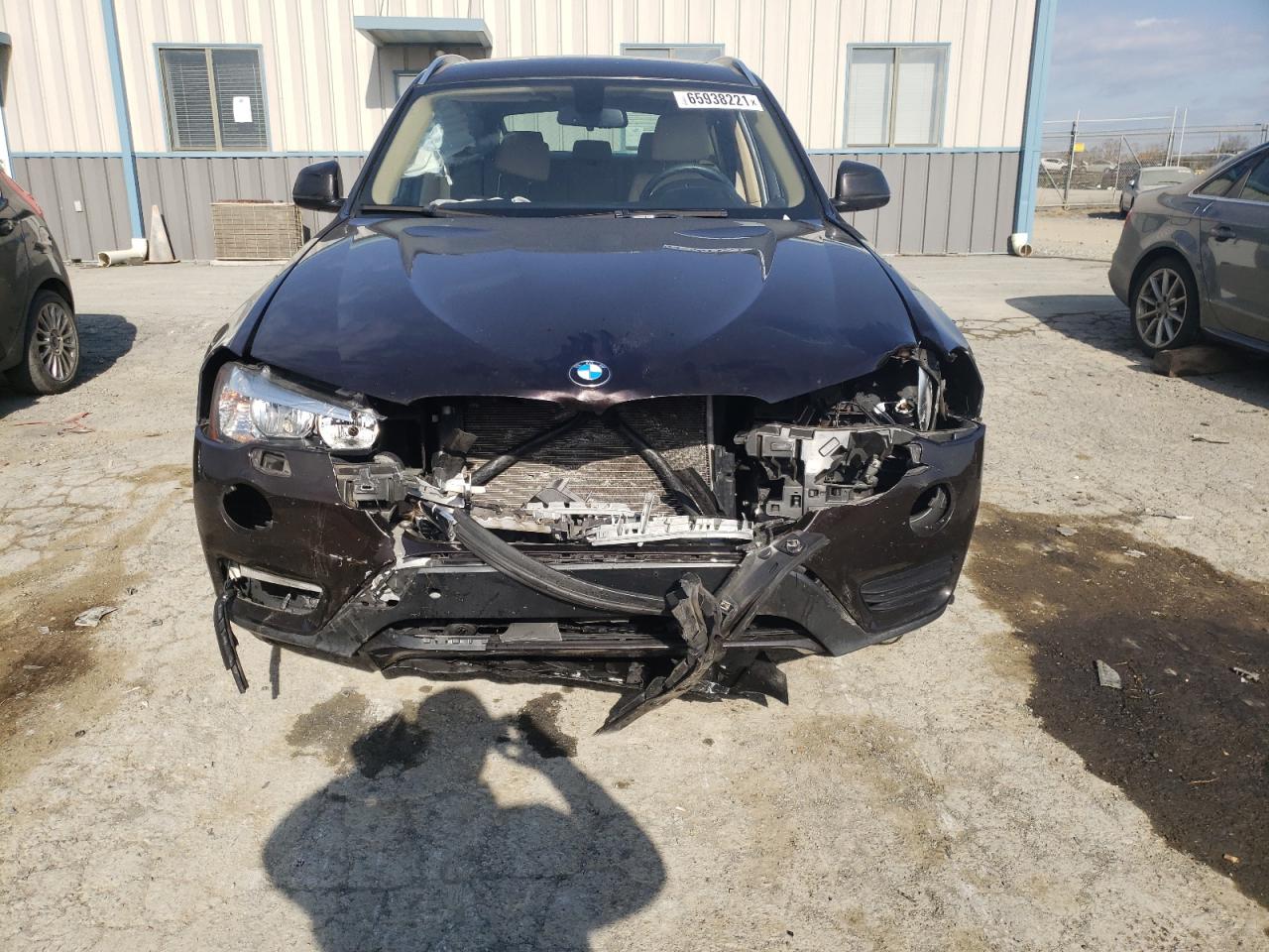Photo 9 from auction – 2016 BMW X3 XDRIVE2 with VIN 5UXWX9C52G0D64529