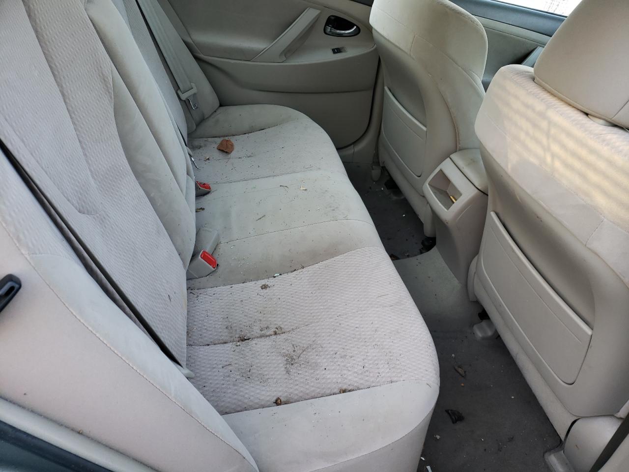 Photo 6 from auction – 2011 TOYOTA CAMRY BASE with VIN 4T4BF3EK4BR157465