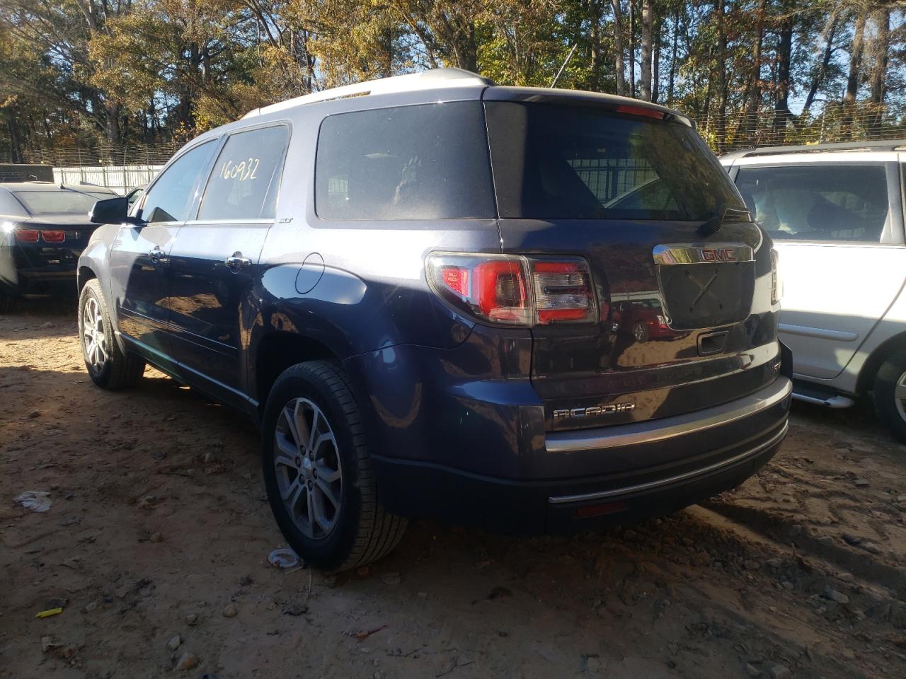 Photo 3 from auction – 2013 GMC ACADIA SLT with VIN 1GKKVRKD5DJ232371