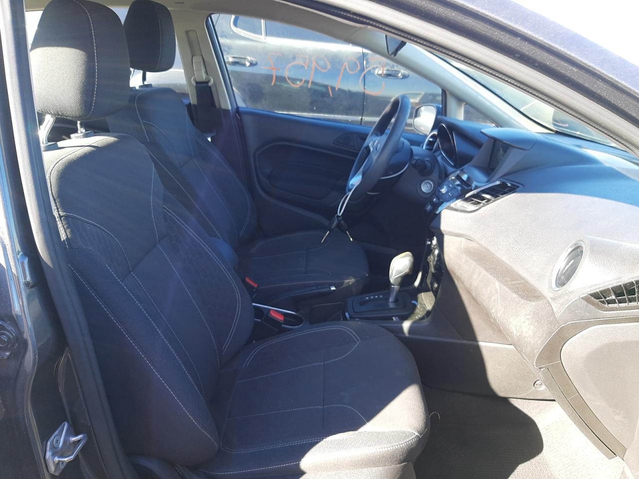 Photo 5 from auction – 2019 FORD FIESTA SE with VIN 3FADP4BJ3KM115062