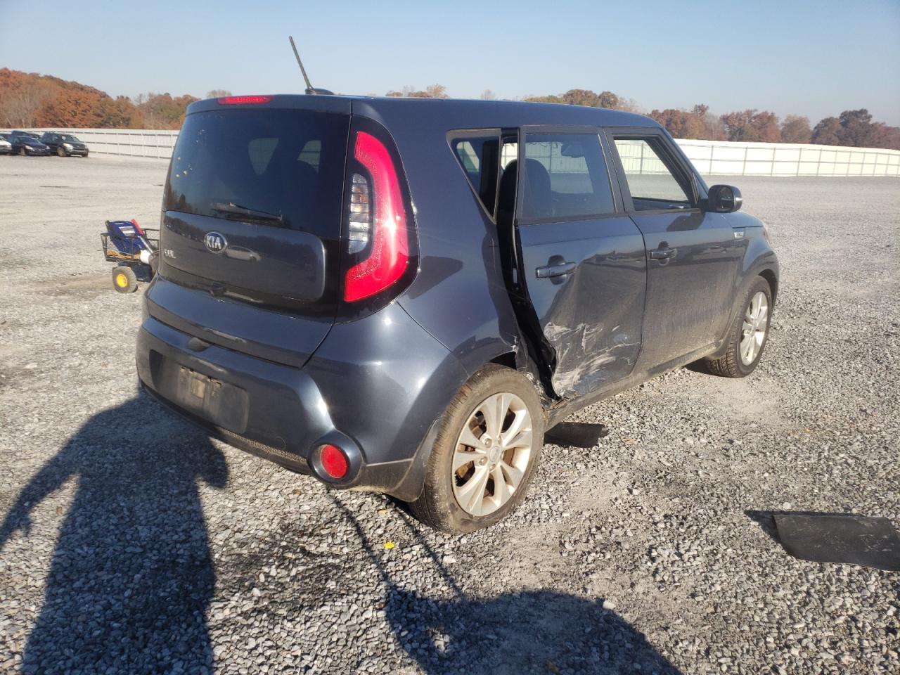 Photo 4 from auction – 2016 KIA SOUL ! with VIN KNDJX3A50G7335238