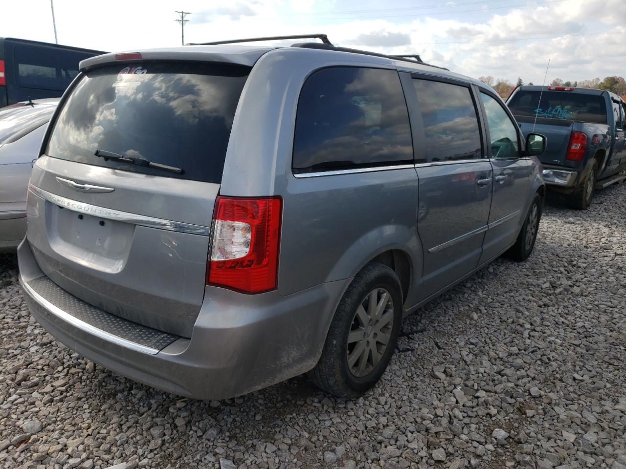 Photo 4 from auction – 2013 CHRYSLER TOWN & COU with VIN 2C4RC1BG3DR705286