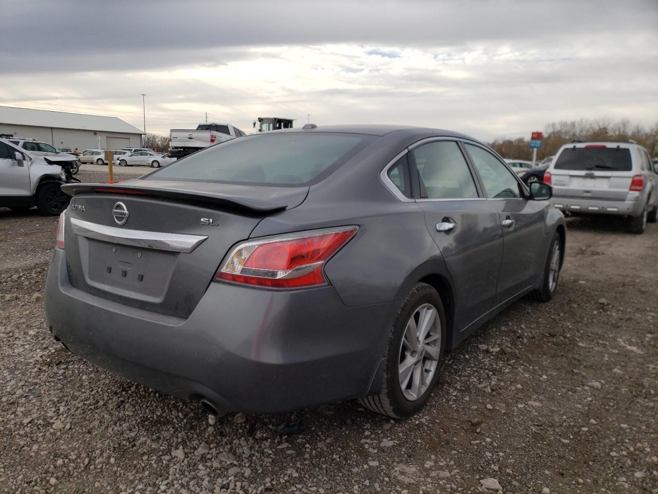 Photo 4 from auction – 2015 NISSAN ALTIMA 2.5 with VIN 1N4AL3AP1FN380413