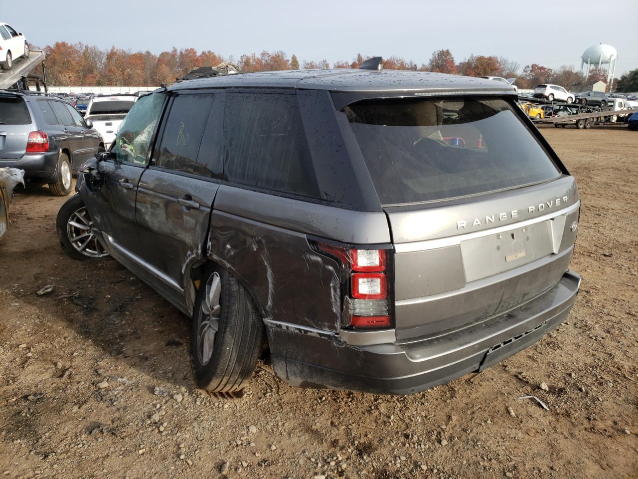 Photo 3 from auction – 2017 LAND ROVER RANGE ROVE with VIN SALGR2FV0HA339018