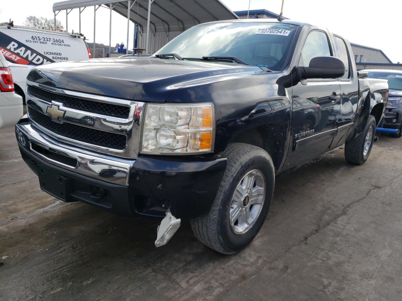 Photo 9 from auction – 2010 CHEVROLET SILVERADO with VIN 1GCSCSE03AZ275928