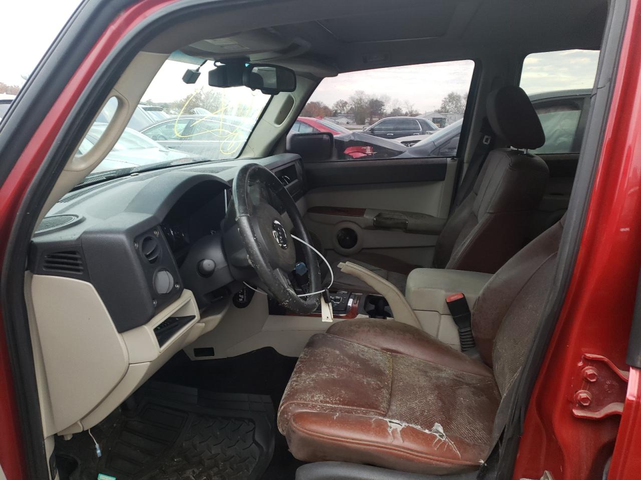 Photo 5 from auction – 2006 JEEP COMMANDER with VIN 1J8HG58206C225519
