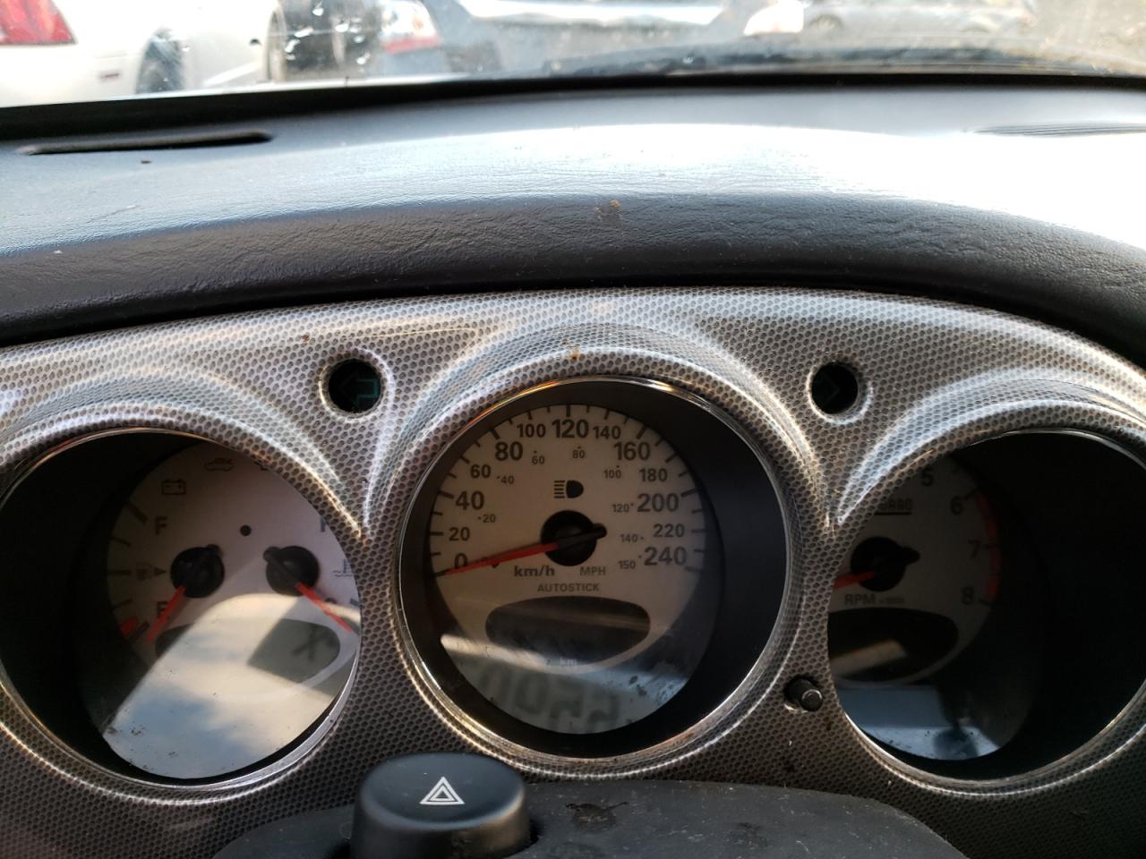 Photo 8 from auction – 2004 CHRYSLER PT CRUISER with VIN 3C8FY78G44T230158