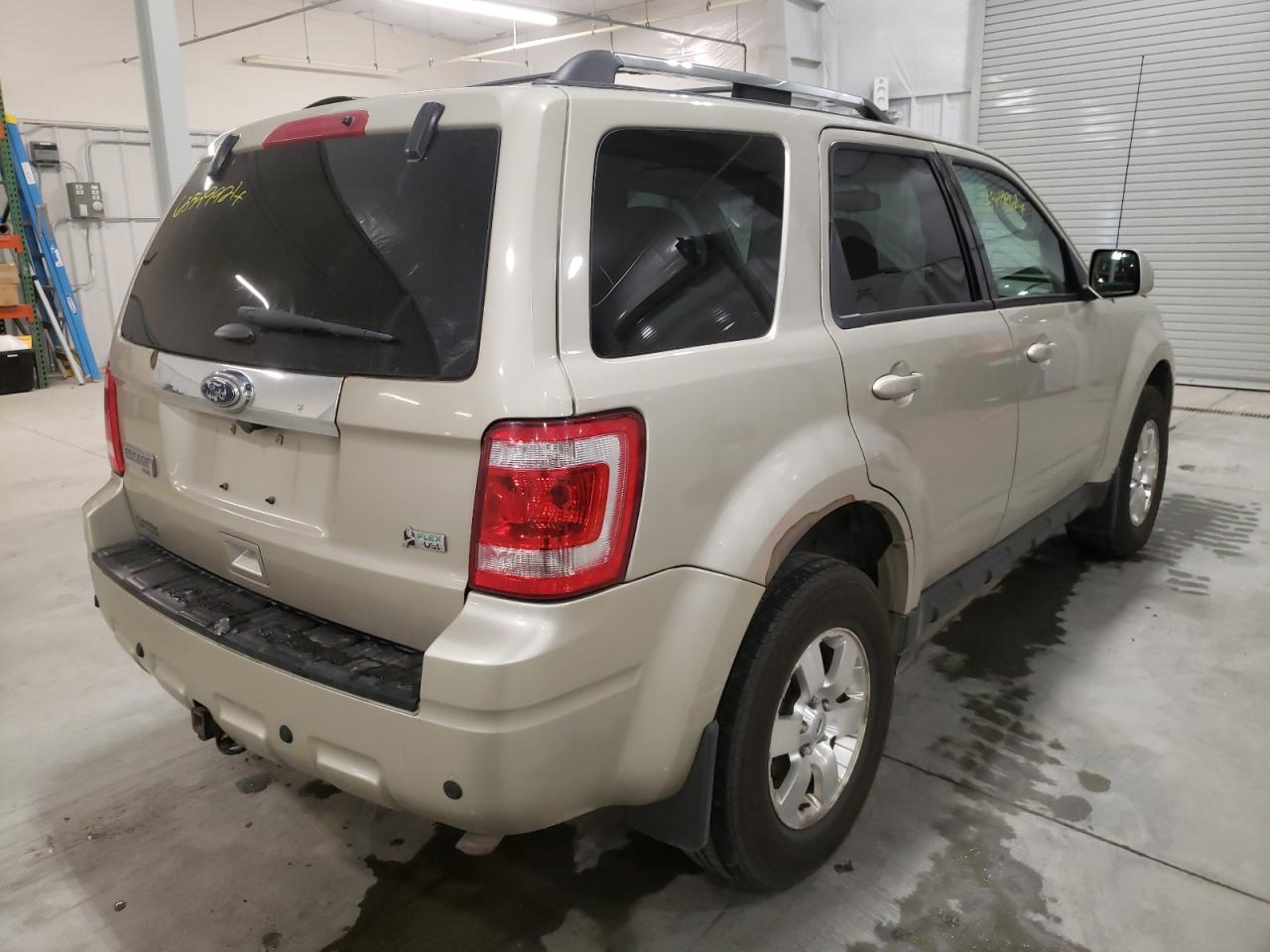 Photo 4 from auction – 2012 FORD ESCAPE LIM with VIN 1FMCU9EG9CKC26232