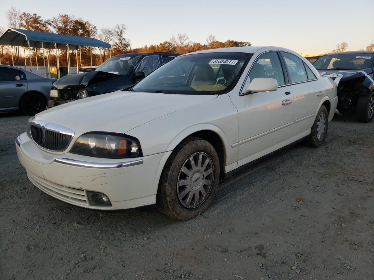 Photo 2 from auction – 2005 LINCOLN LS with VIN 1LNHM86S95Y646740