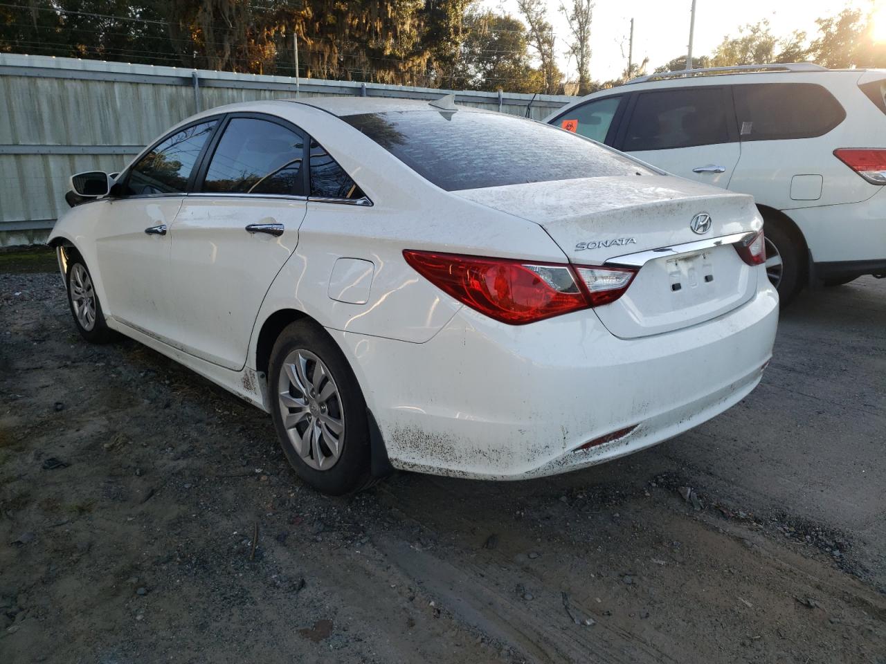 Photo 3 from auction – 2012 HYUNDAI SONATA GLS with VIN 5NPEB4AC8CH488234