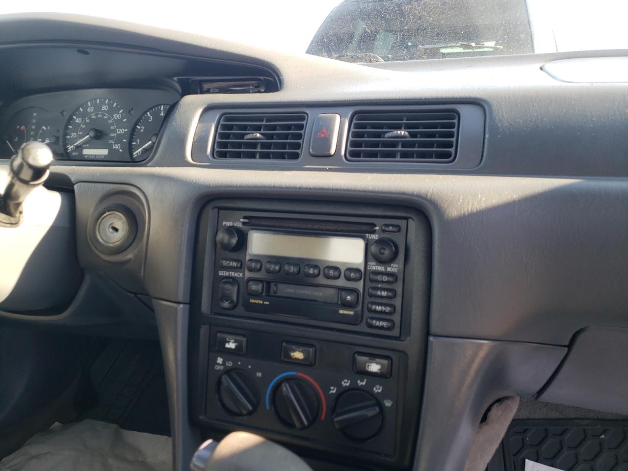 Photo 9 from auction – 2000 TOYOTA CAMRY CE with VIN JT2BG22K7Y0487264