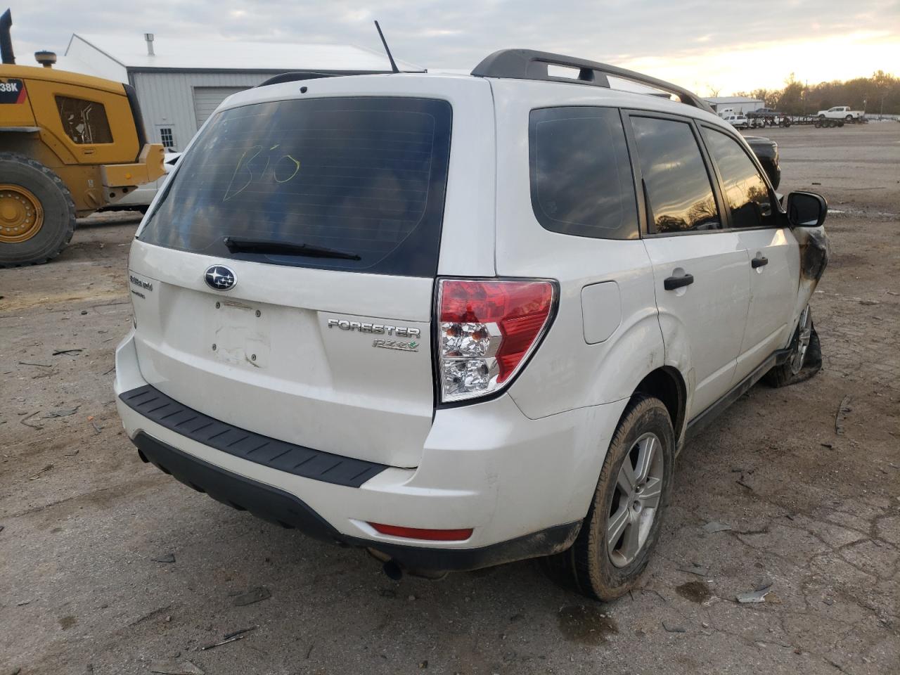 Photo 4 from auction – 2013 SUBARU FORESTER 2 with VIN JF2SHABC7DH440434