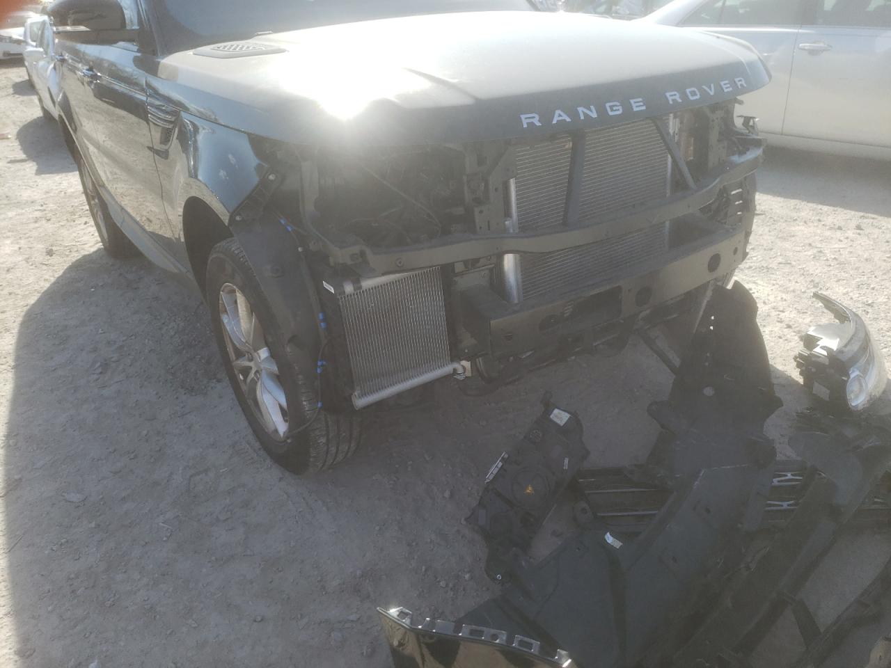 Photo 9 from auction – 2017 LAND ROVER RANGE ROVE with VIN SALWG2FV1HA141422