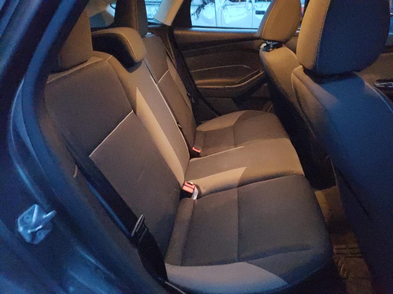 Photo 6 from auction – 2014 FORD FOCUS SE with VIN 1FADP3K24EL141257
