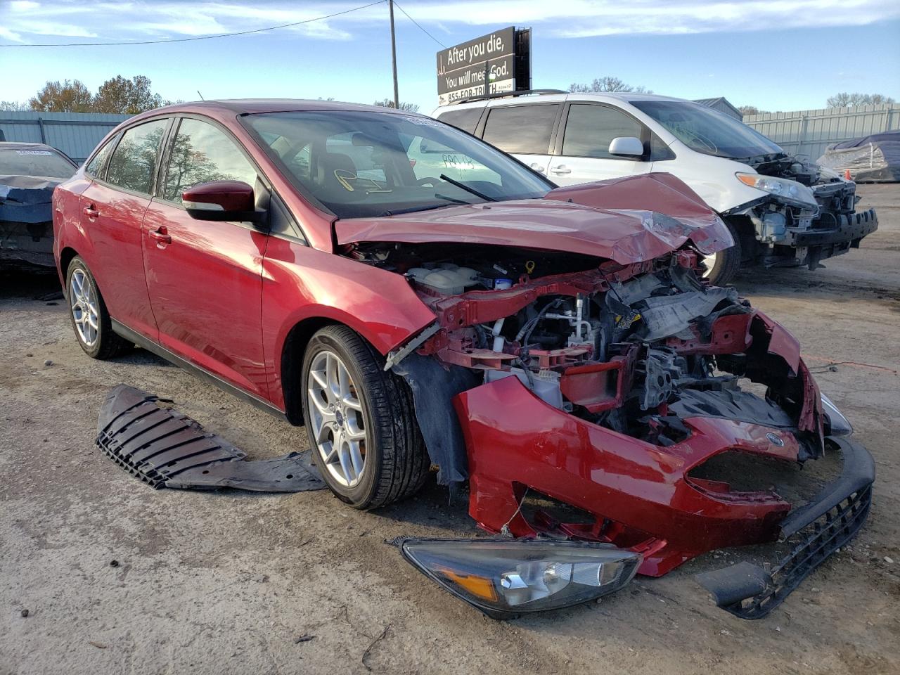 FORD FOCUS SE 2015 with VIN 1FADP3F27FL313843 - Photo from auction
