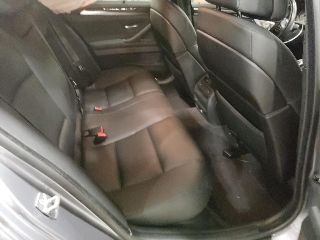 Photo 6 from auction – 2011 BMW 550 XI with VIN WBAFU9C57BC784749