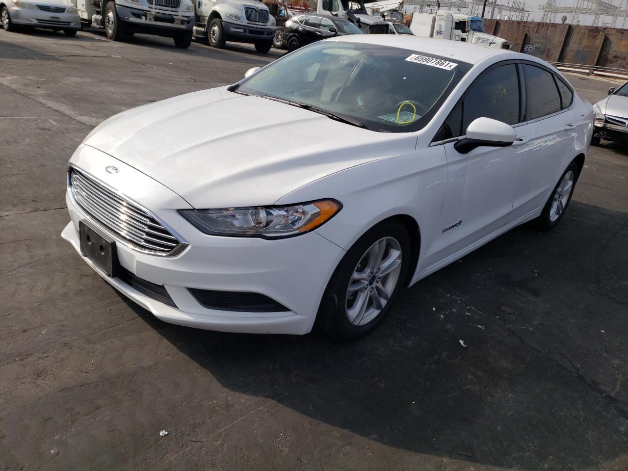 Photo 2 from auction – 2018 FORD FUSION SE with VIN 3FA6P0LU3JR211673