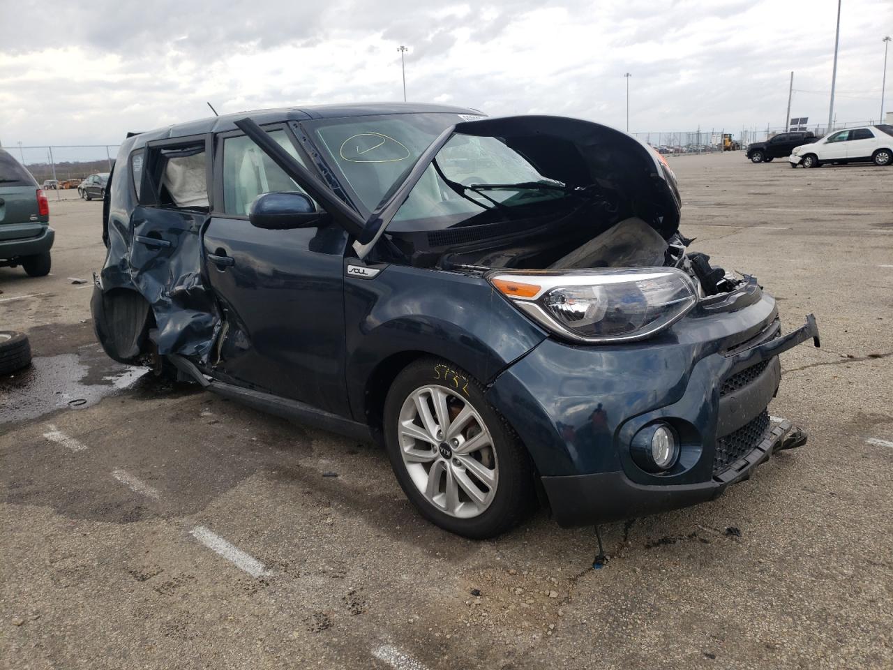 KIA SOUL 2018 with VIN KNDJP3A55J7599501 - Photo from auction